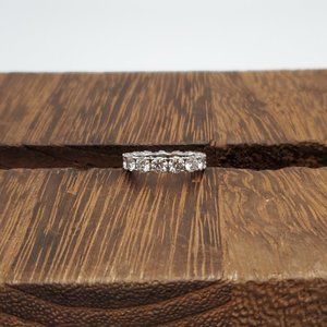 Size 6 925 Sterling Silver 4.5 Carats Of Moissanite Diamonds Ring